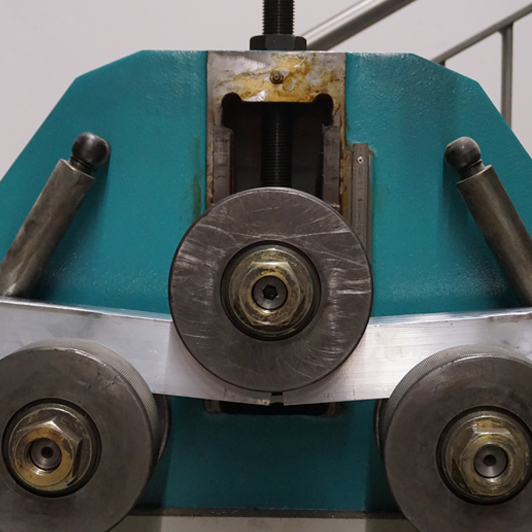 Detail, Biegemaschine